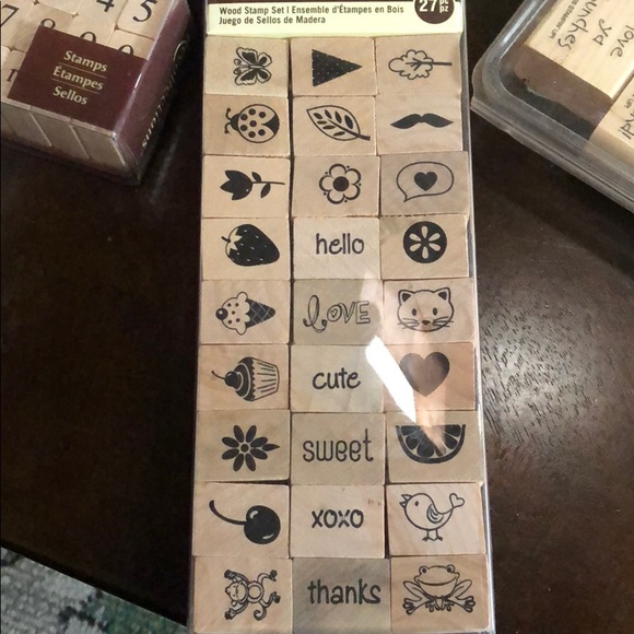 Stamps - Picture 6 of 11